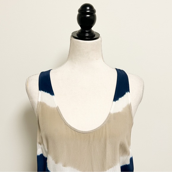 Joie Silk Tie Dye Sleeveless Scoop Neck Isidora Romper XS Ivory Beige Navy FLAWS - Picture 4 of 13